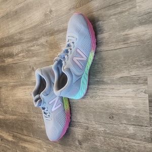 New balance running shoes